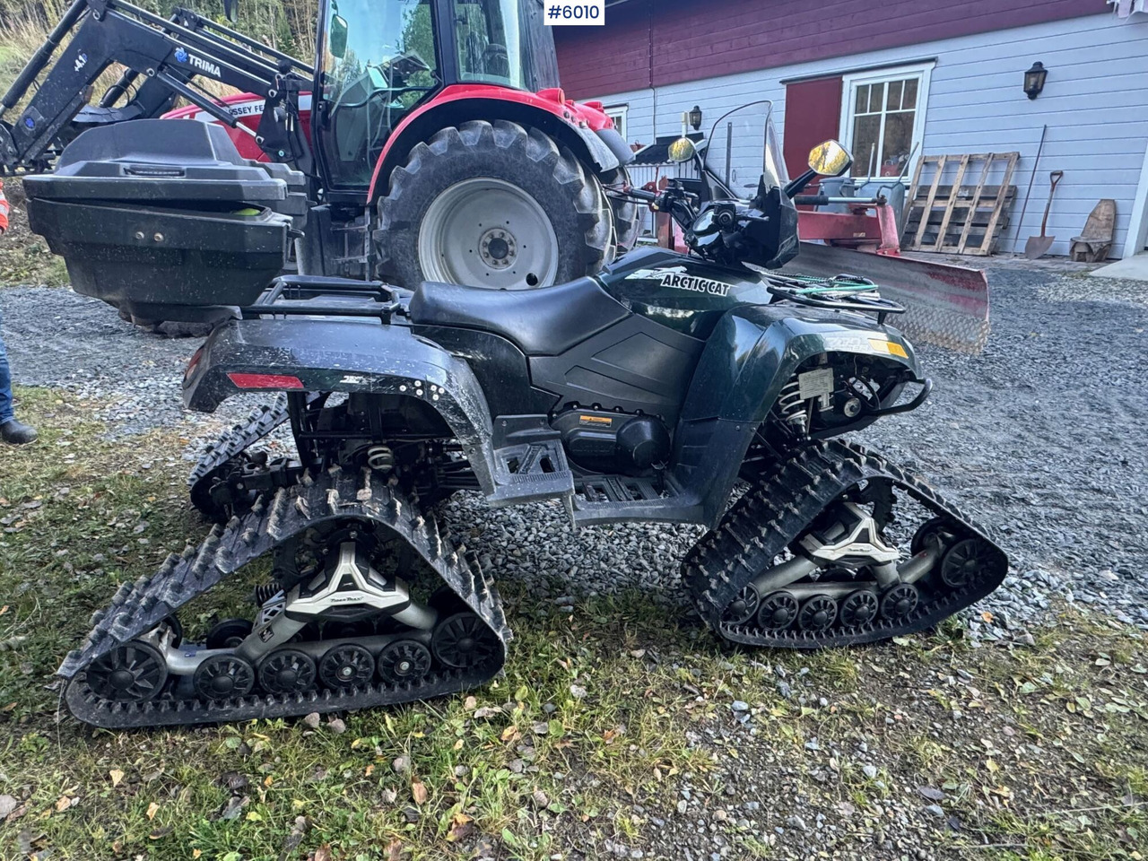 Cuadrimoto 2014 Arctic cat 700 ATV w/ Tracks and complete wheel set on rims! 1246 km!: foto 8 Cuadrimoto 2014 Arctic cat 700 ATV w/ Tracks and complete wheel set on rims! 1246 km!: foto 8