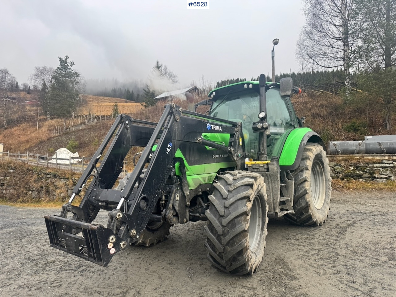 2015 Deutz-fahr 6180 Agrotron w/ Front loader and Front hydraulics. 4010 hours! - Tractor: foto 1 2015 Deutz-fahr 6180 Agrotron w/ Front loader and Front hydraulics. 4010 hours! - Tractor: foto 1