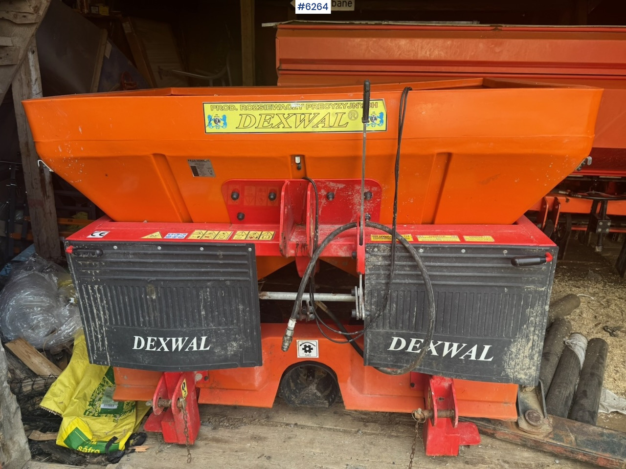 2015 Dexwal Tornado fertilizer spreader - Esparcidor de fertilizantes: foto 4 2015 Dexwal Tornado fertilizer spreader - Esparcidor de fertilizantes: foto 4
