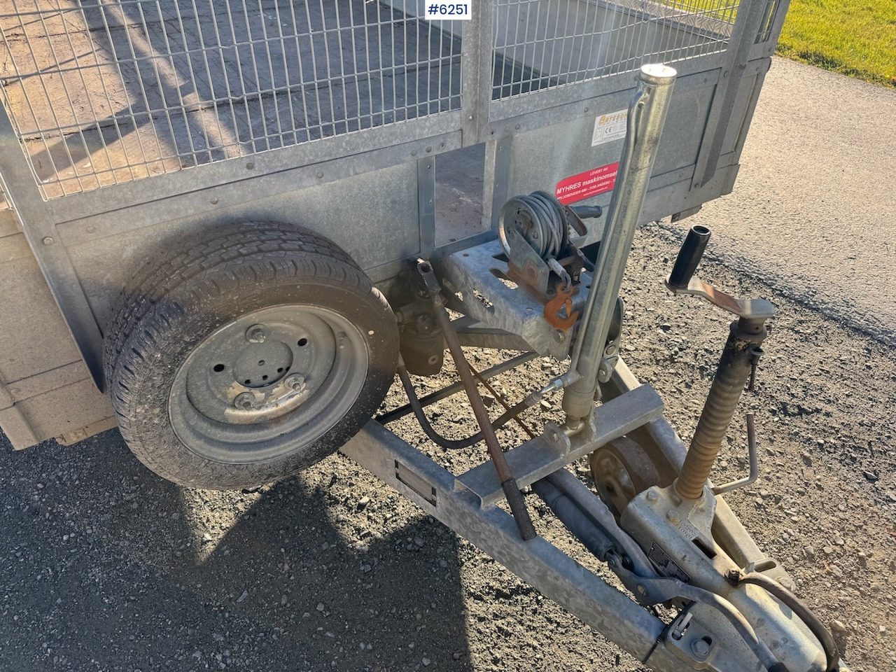 2016 Bateson PL w/ frames and tip. - Remolque de coche: foto 5 2016 Bateson PL w/ frames and tip. - Remolque de coche: foto 5