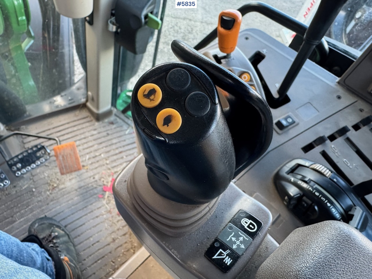 Leasing de 2016 John Deere 6130M w/ front loader. 2016 John Deere 6130M w/ front loader.: foto 19 Leasing de 2016 John Deere 6130M w/ front loader. 2016 John Deere 6130M w/ front loader.: foto 19