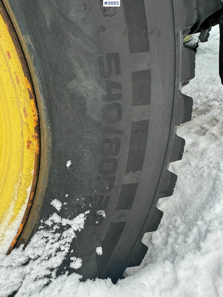 Tractor 2016 John Deere 6175R 4x4 w/ front loader: foto 17