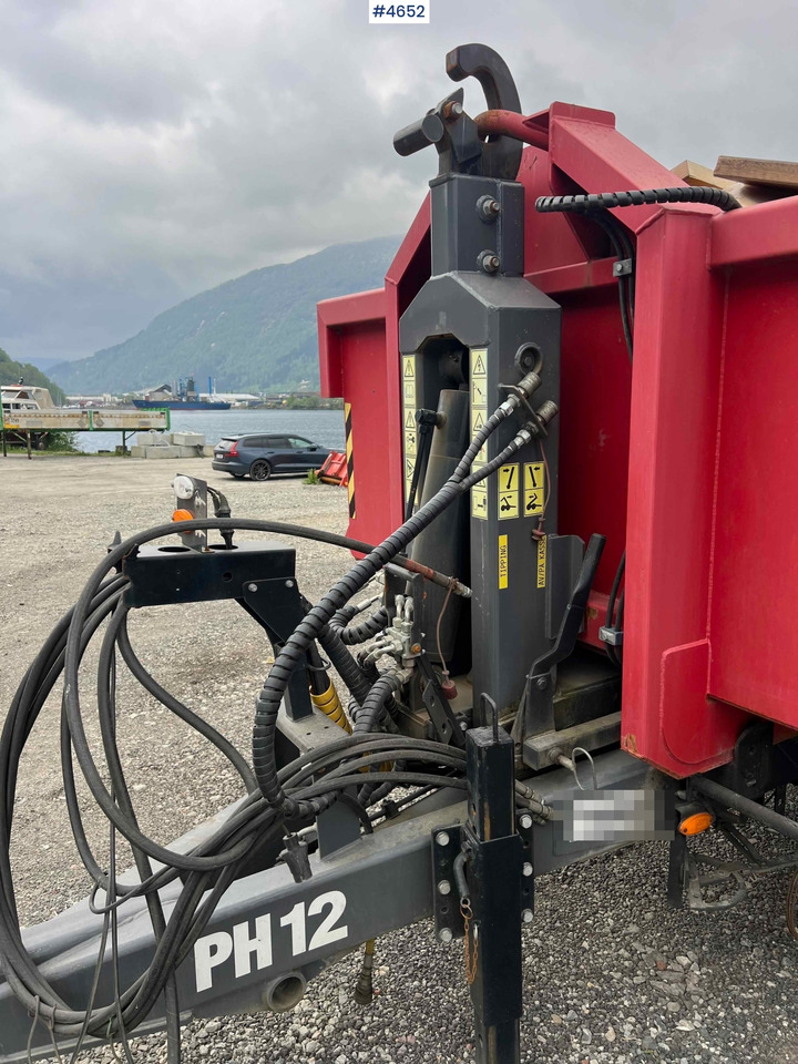 Leasing de  2022 Metaltech PH-12 hook trailer for tractor w/ 2 hook boxes 2022 Metaltech PH-12 hook trailer for tractor w/ 2 hook boxes: foto 30