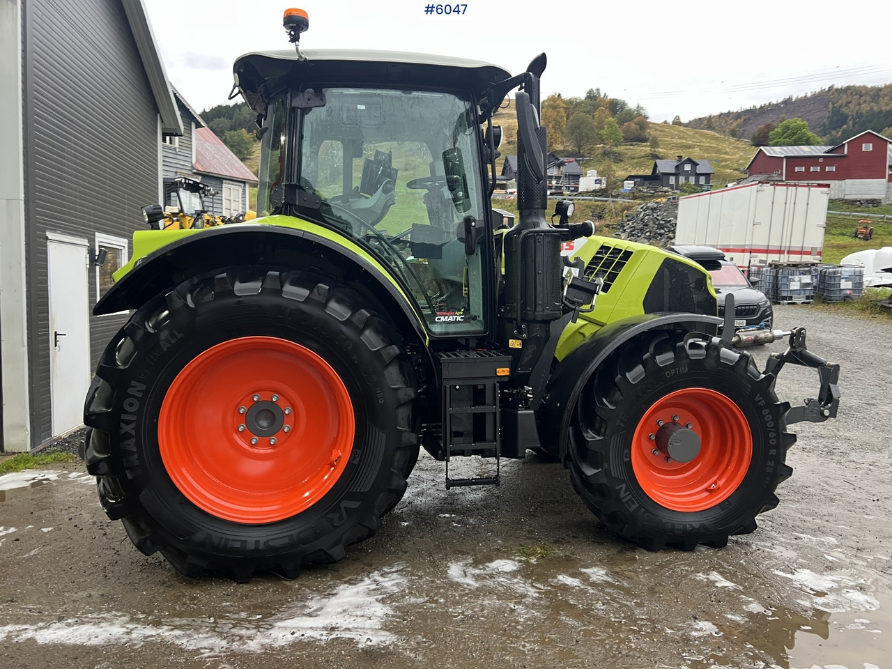 2023 Claas Arion 550 w/ quicke front loader with weight and PTO and front hydraulics - Tractor: foto 5 2023 Claas Arion 550 w/ quicke front loader with weight and PTO and front hydraulics - Tractor: foto 5