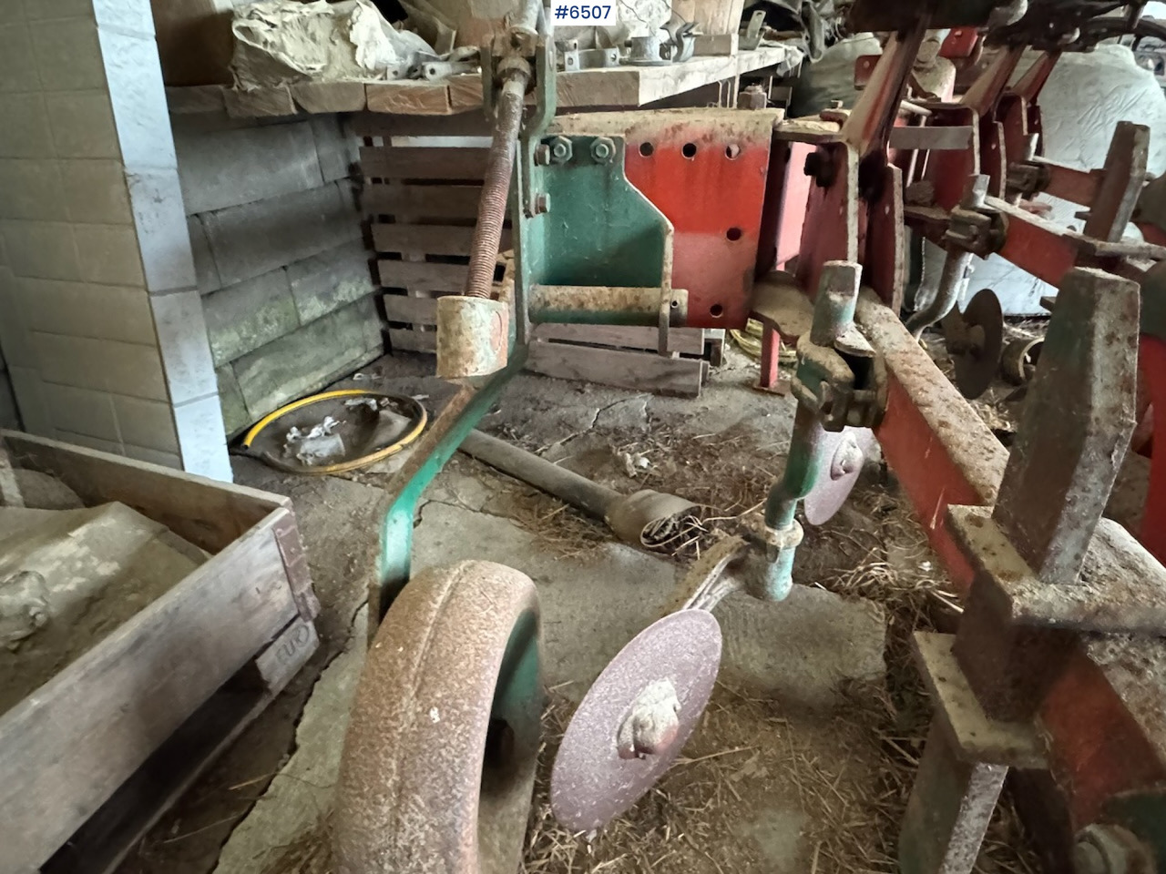 Equipo para trabajo del suelo Kverneland 3-furrow plough: foto 7 Equipo para trabajo del suelo Kverneland 3-furrow plough: foto 7