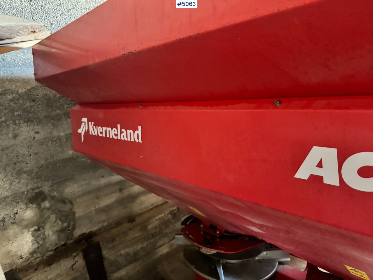Esparcidor de fertilizantes Kverneland Accord Fertilizer spreader: foto 9 Esparcidor de fertilizantes Kverneland Accord Fertilizer spreader: foto 9
