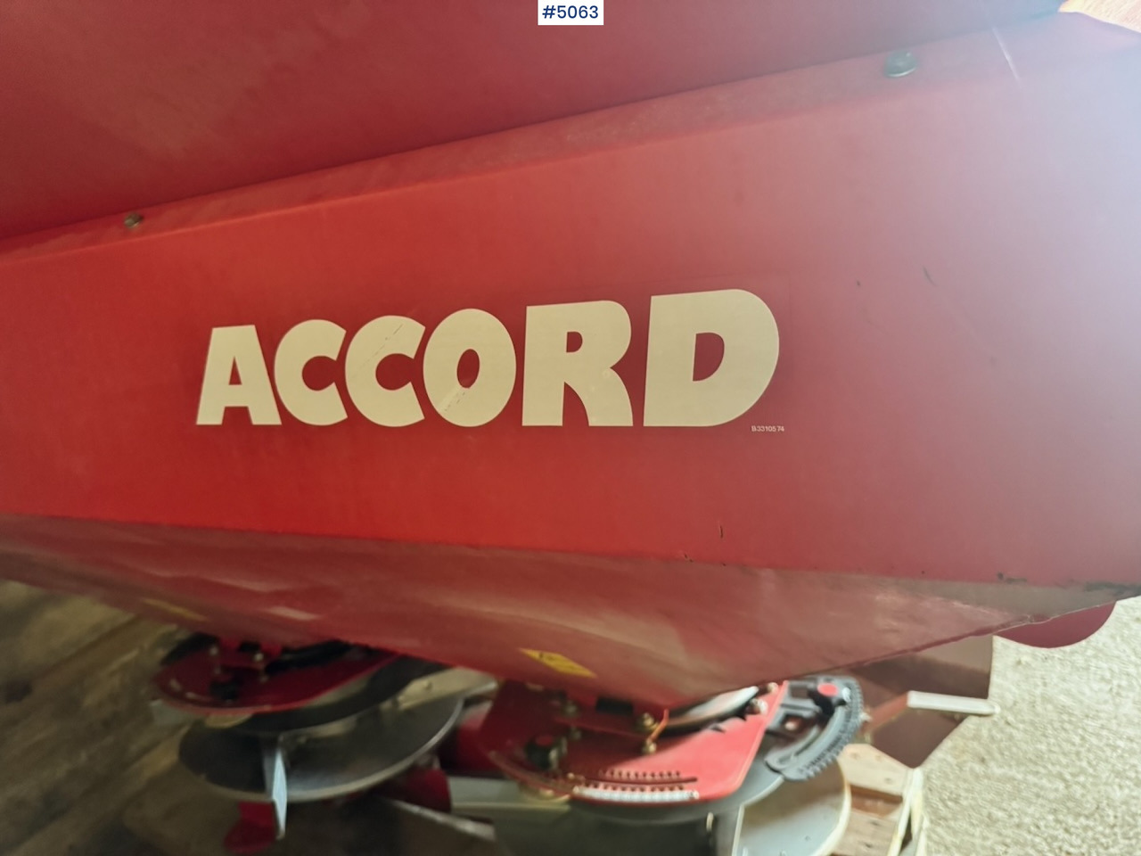 Esparcidor de fertilizantes Kverneland Accord Fertilizer spreader: foto 8 Esparcidor de fertilizantes Kverneland Accord Fertilizer spreader: foto 8