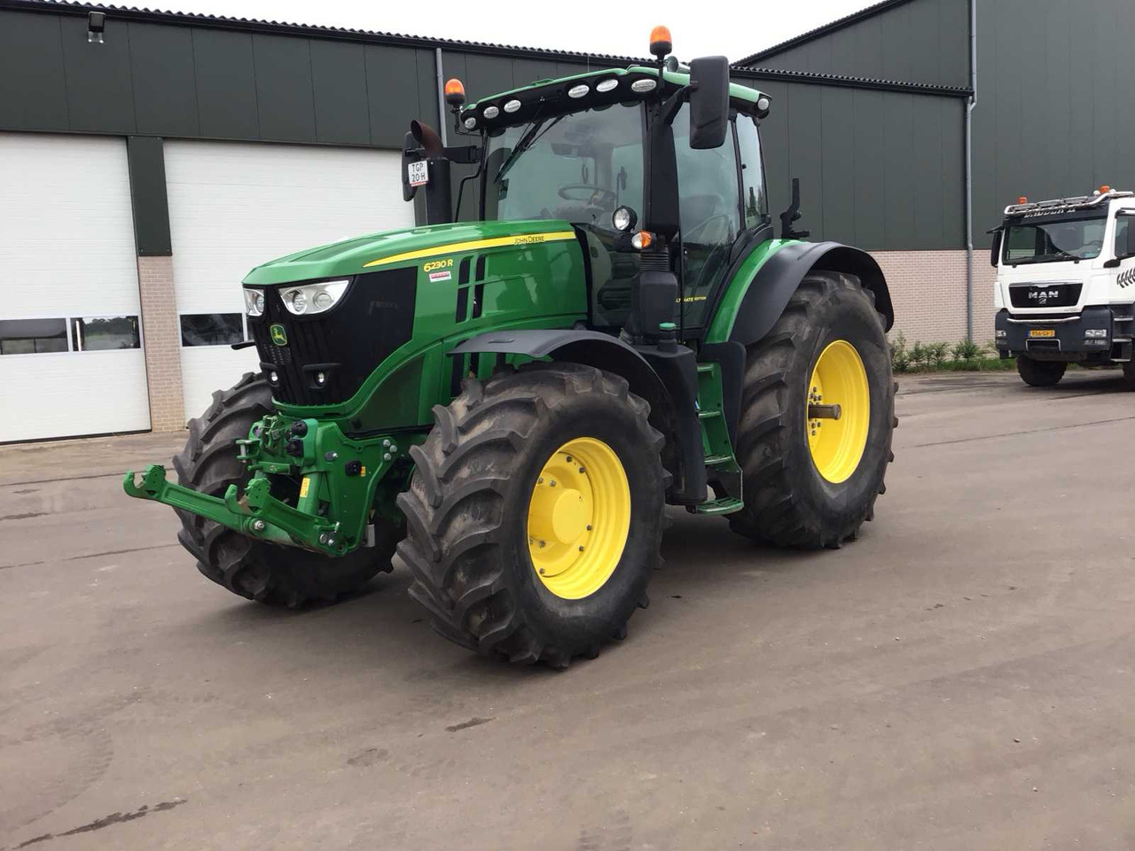 John deere 6230R - Tractor: foto 1 John deere 6230R - Tractor: foto 1