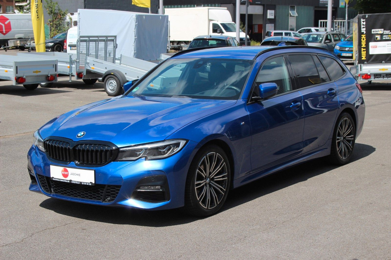 BMW 320 Touring d M Sport Laser Alcantara Harman Kar - Coche: foto 4 BMW 320 Touring d M Sport Laser Alcantara Harman Kar - Coche: foto 4