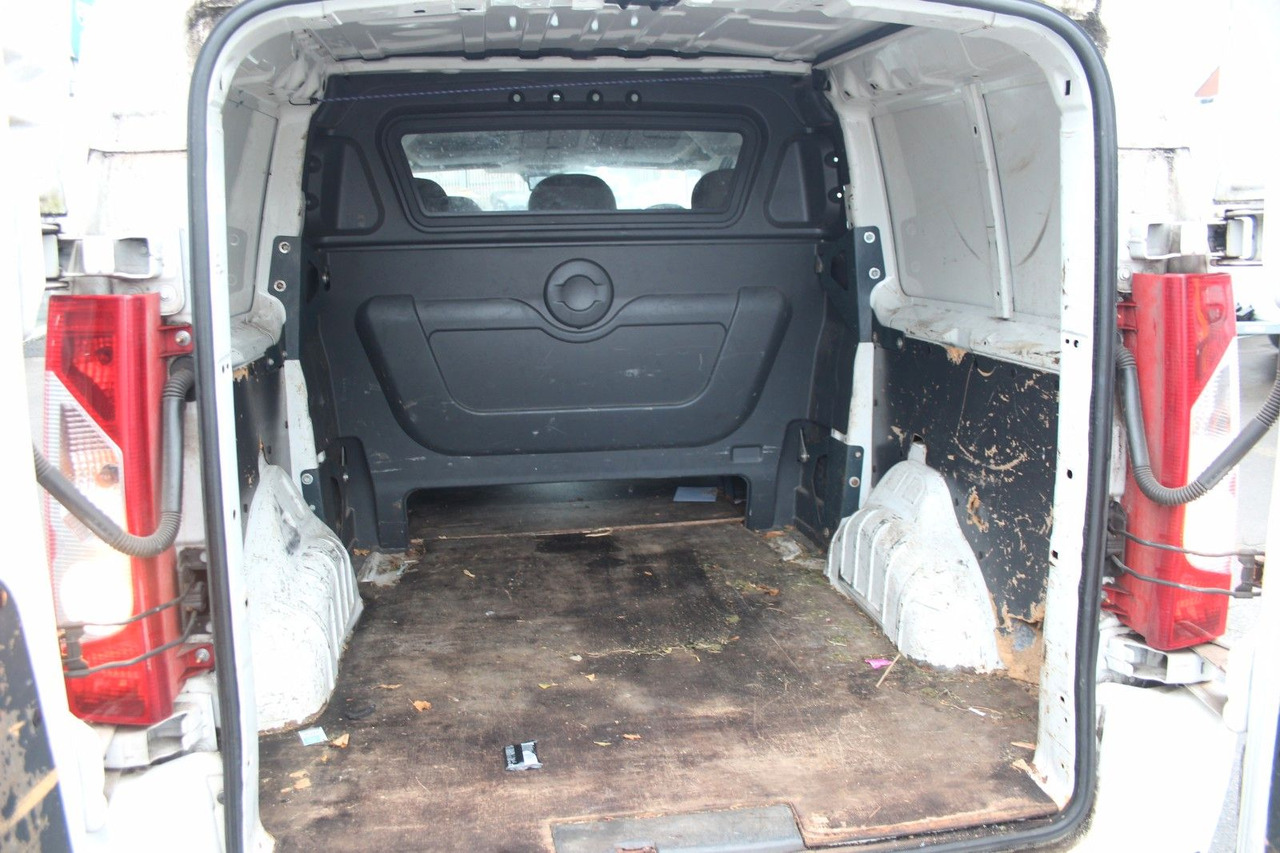 Furgoneta pequeña, Furgoneta combi Fiat Scudo Multicab L2H1 130 Multijet 5Sitze Klima: foto 18 Furgoneta pequeña, Furgoneta combi Fiat Scudo Multicab L2H1 130 Multijet 5Sitze Klima: foto 18