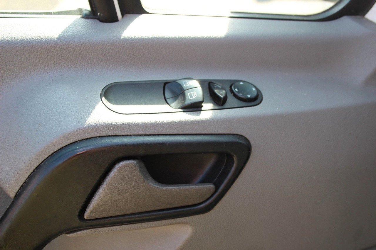 Volkswagen Crafter KÜHLUNG 35 L2H2 Hochdach - Furgoneta frigorifica: foto 5 Volkswagen Crafter KÜHLUNG 35 L2H2 Hochdach - Furgoneta frigorifica: foto 5