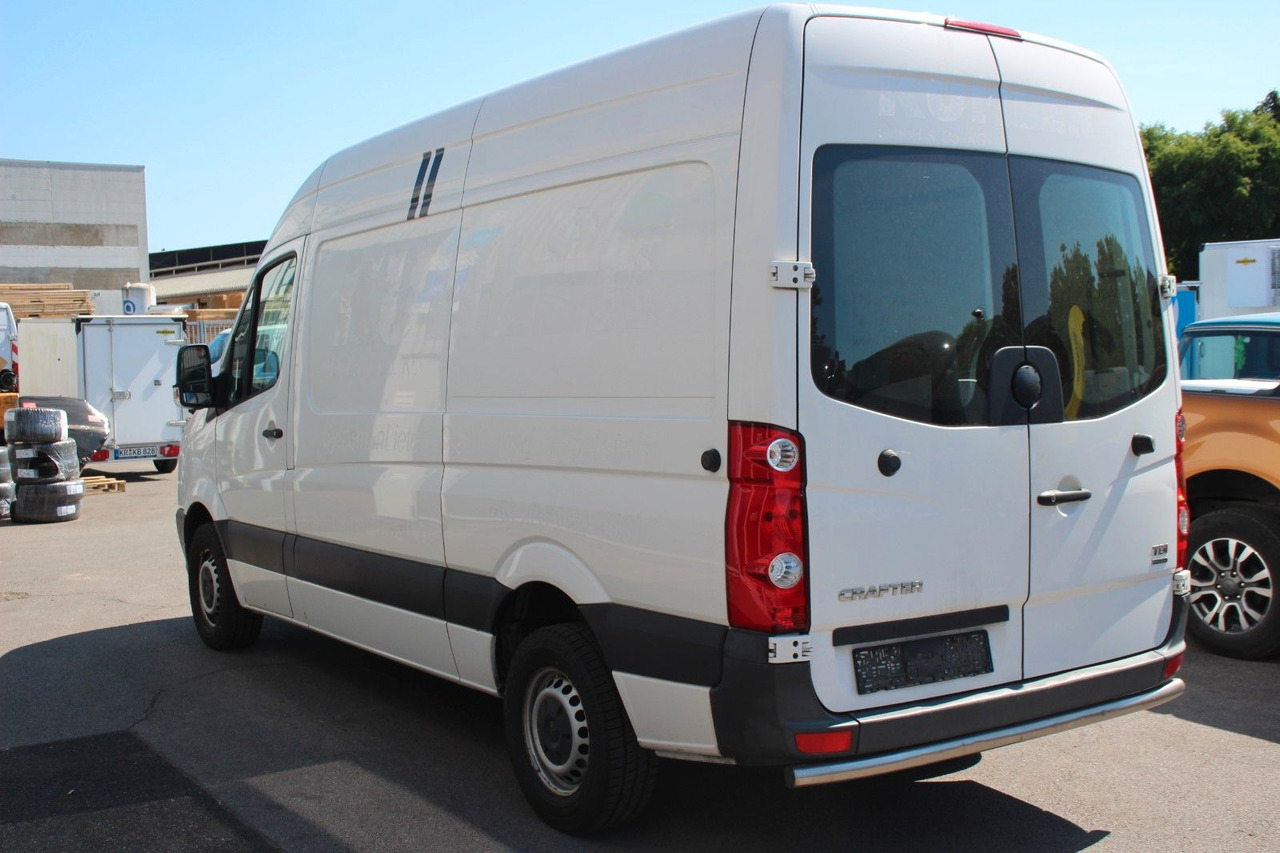 Volkswagen Crafter Kasten 35 mittel L2H2 KLIMA 1 - Furgón: foto 4 Volkswagen Crafter Kasten 35 mittel L2H2 KLIMA 1 - Furgón: foto 4