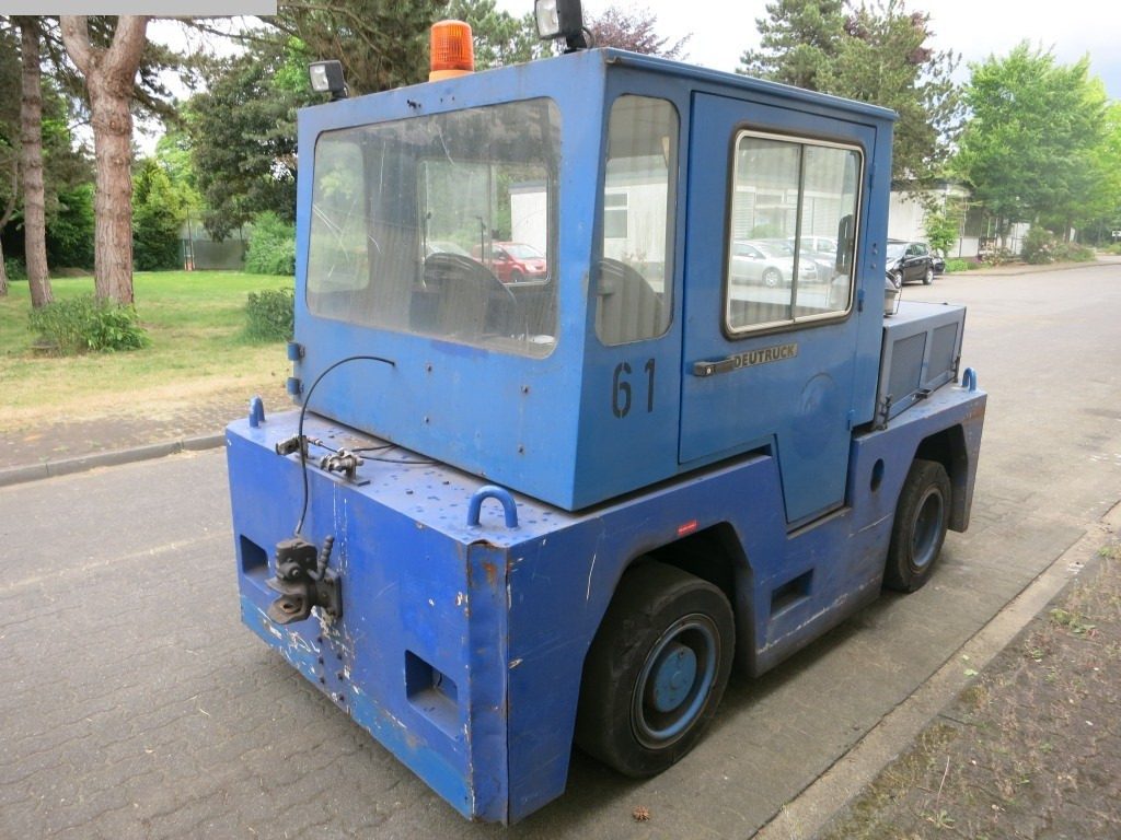 Deutruck DD120 - Tractor de equipaje: foto 4 Deutruck DD120 - Tractor de equipaje: foto 4