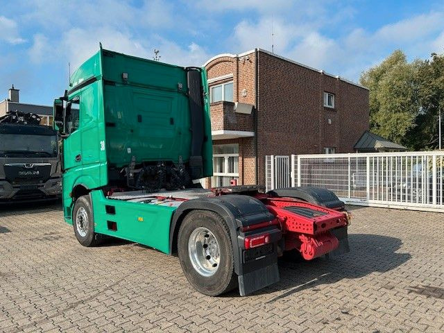 Mercedes-Benz 1851 Actros SZM mit Kipper-Pumpe 4x2 - Cabeza tractora: foto 4 Mercedes-Benz 1851 Actros SZM mit Kipper-Pumpe 4x2 - Cabeza tractora: foto 4