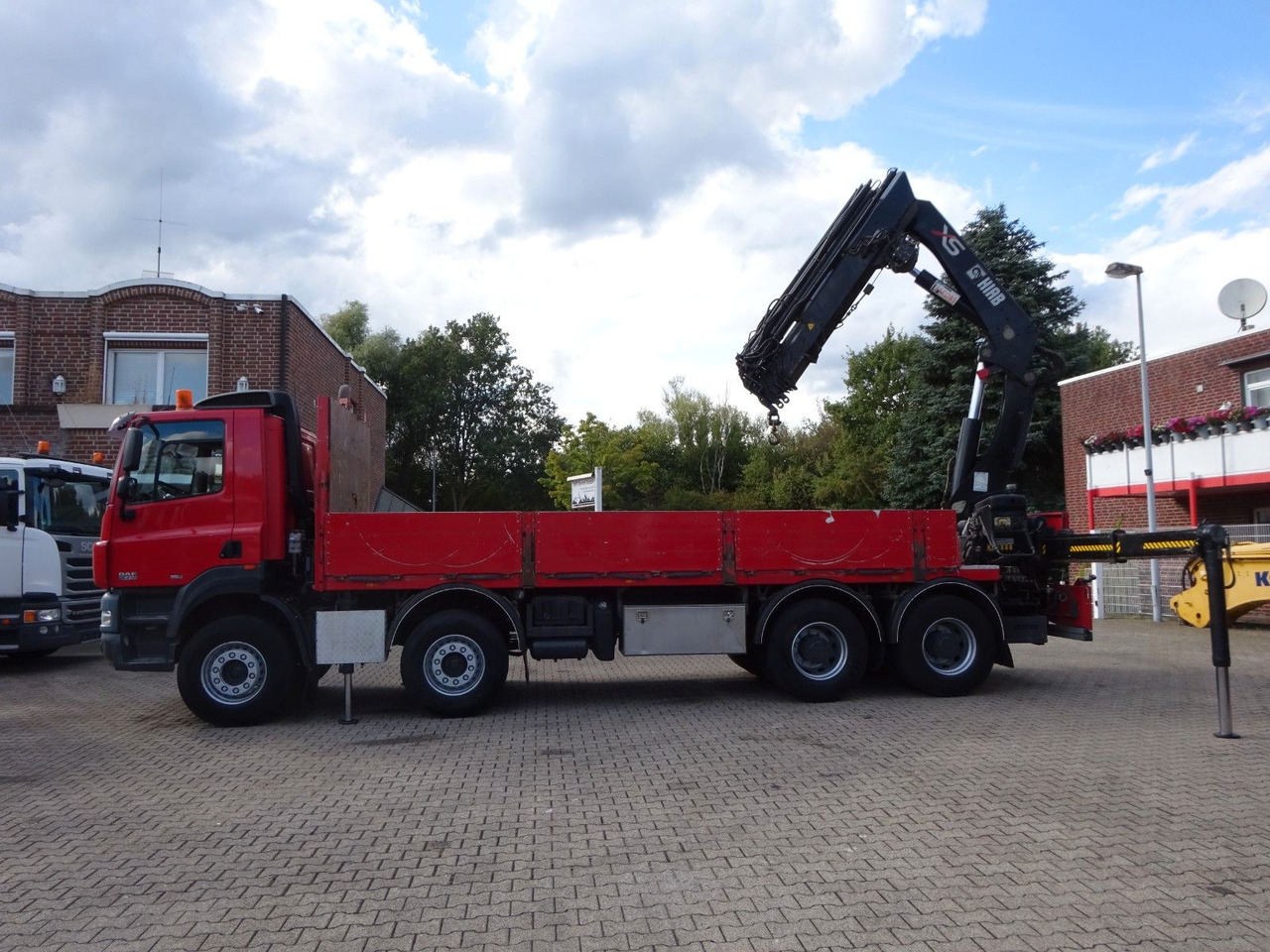 DAF 85.410 Pritsche + HIAB 322E6 Kran 8x4 - Camión grúa: foto 5 DAF 85.410 Pritsche + HIAB 322E6 Kran 8x4 - Camión grúa: foto 5