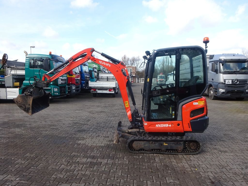 Kubota Minibagger KX019-4 - Miniexcavadora: foto 2 Kubota Minibagger KX019-4 - Miniexcavadora: foto 2