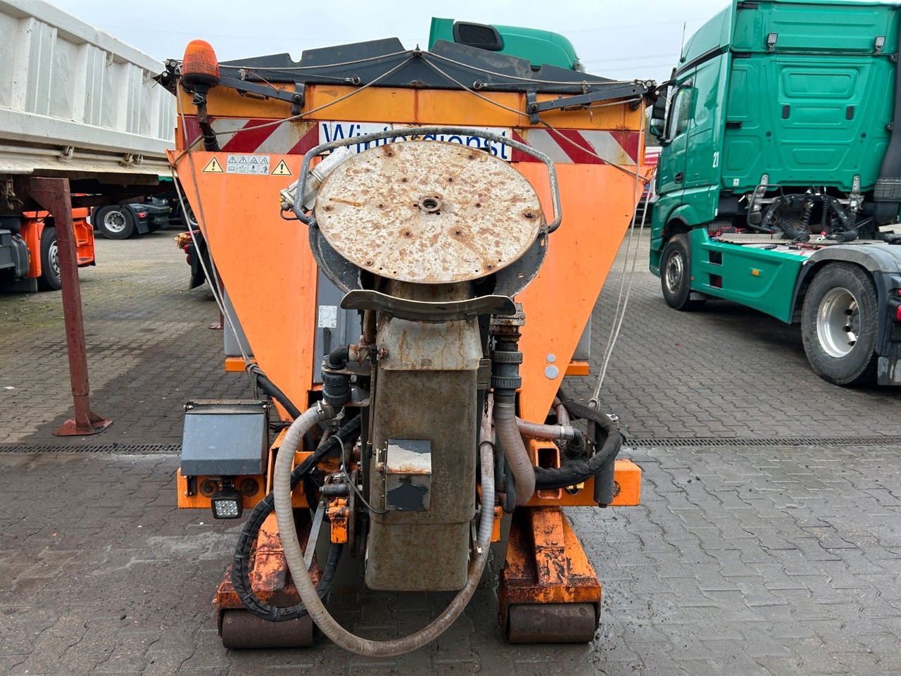 Camión multibasculante Mercedes-Benz 1824 Axor Abroller mit Schneeschild und Streuer: foto 34