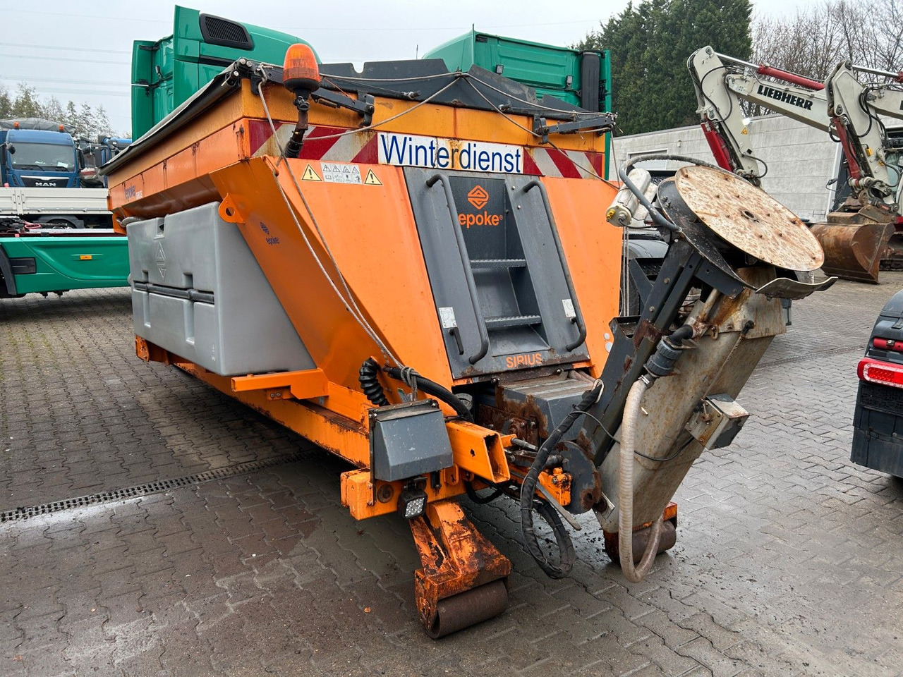 Camión multibasculante Mercedes-Benz 1824 Axor Abroller mit Schneeschild und Streuer: foto 35