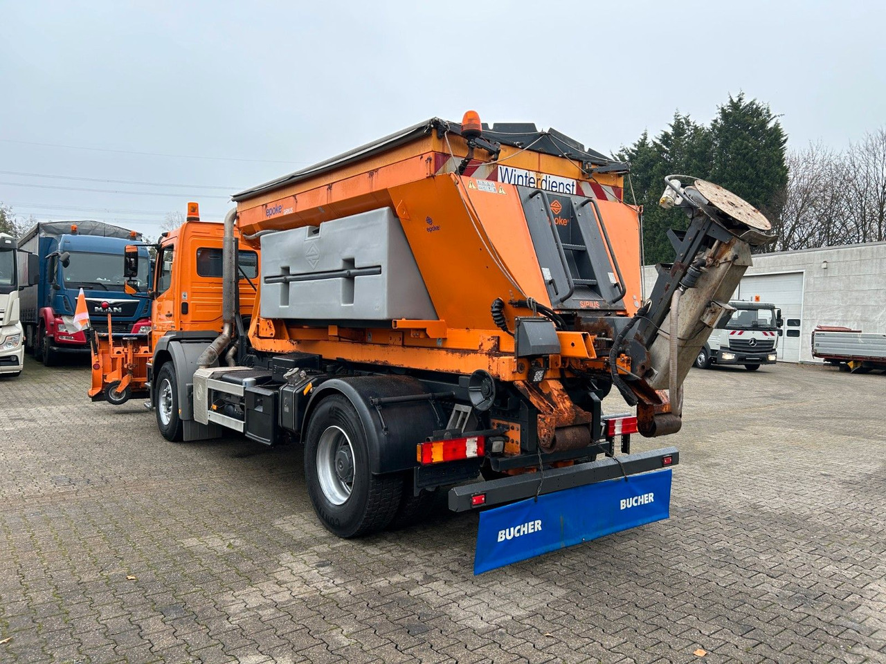 Camión multibasculante Mercedes-Benz 1824 Axor Abroller mit Schneeschild und Streuer: foto 8