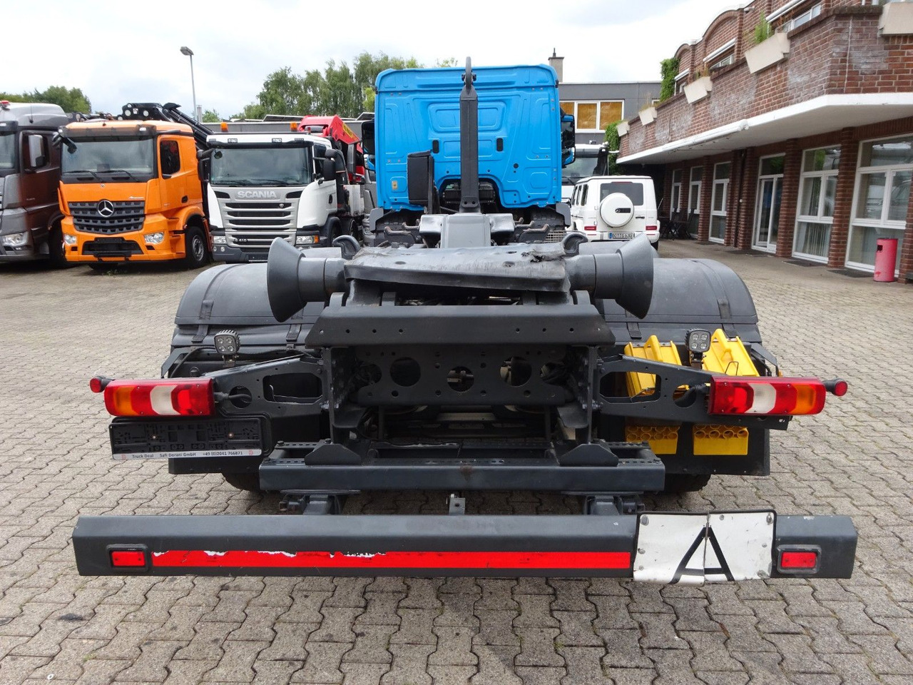 Camión multibasculante Mercedes-Benz 2533 Antos MULTILIFT Abroller 6x2: foto 18