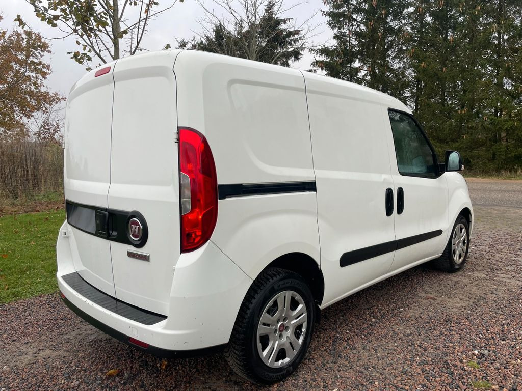 Fiat Doblò Basis Kasten Fiat Doblò Basis Kasten 1,3 JTD - Furgoneta pequeña: foto 5 Fiat Doblò Basis Kasten Fiat Doblò Basis Kasten 1,3 JTD - Furgoneta pequeña: foto 5