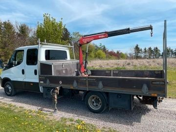 Iveco Daily 3.0 Fahrgestell Doppelkabine 50 C *Crane* - Furgoneta, Furgoneta combi: foto 2 Iveco Daily 3.0 Fahrgestell Doppelkabine 50 C *Crane* - Furgoneta, Furgoneta combi: foto 2