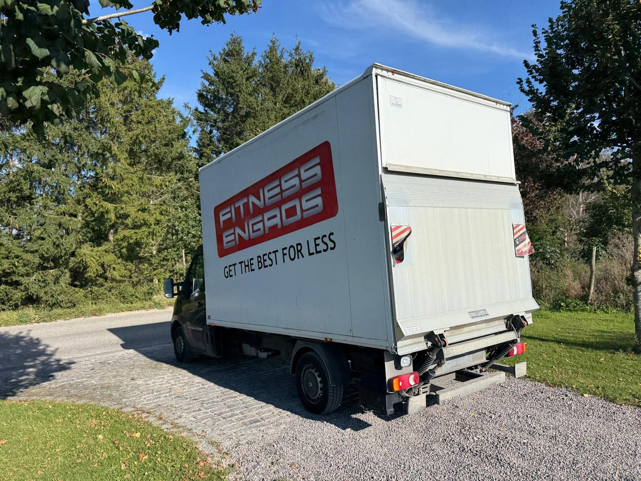 Renault Master III 2.3dCi box L:4,2 m x H:2,5m x B:2,2m - Furgoneta caja abierta: foto 3 Renault Master III 2.3dCi box L:4,2 m x H:2,5m x B:2,2m - Furgoneta caja abierta: foto 3