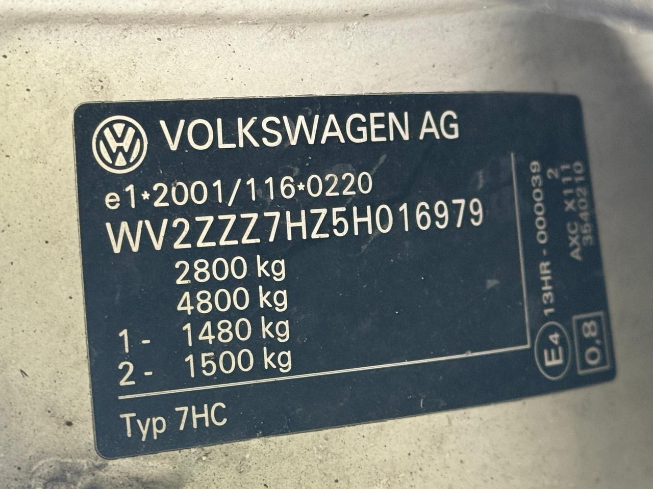 Furgoneta de pasajeros Volkswagen T5 Transporter 1.9 TDI *9 Sitze *RESERVED RO: foto 27 Furgoneta de pasajeros Volkswagen T5 Transporter 1.9 TDI *9 Sitze *RESERVED RO: foto 27