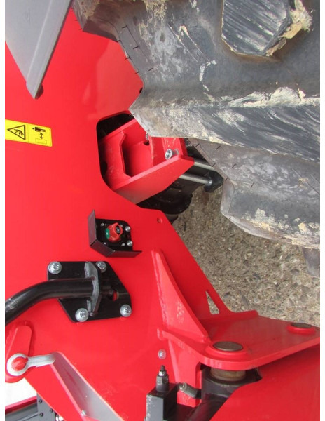 Leasing de Faresin 14.42 Classic 55 Teleskoplader 59.000 € Faresin 14.42 Classic 55 Teleskoplader 59.000 €: foto 6