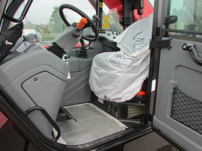 Leasing de Faresin 14.42 Classic 55 Teleskoplader 59.000 € Faresin 14.42 Classic 55 Teleskoplader 59.000 €: foto 8