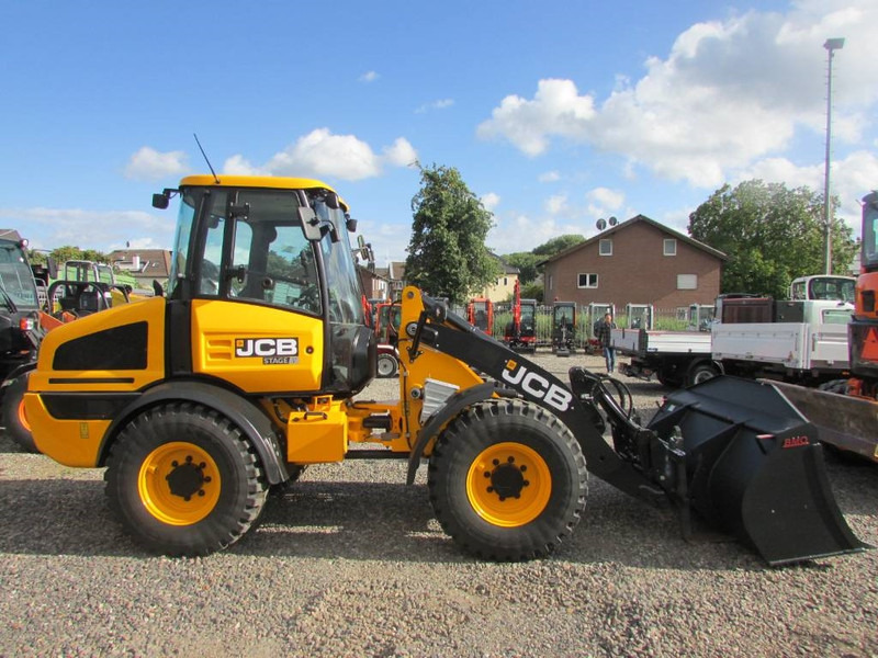JCB 409 Radlader 46.000 EUR - Cargadora de ruedas: foto 5 JCB 409 Radlader 46.000 EUR - Cargadora de ruedas: foto 5