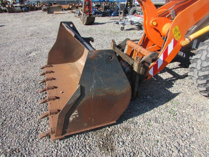 Komatsu WA 100 M-7 Radlader 31.000 EUR - Cargadora de ruedas: foto 2 Komatsu WA 100 M-7 Radlader 31.000 EUR - Cargadora de ruedas: foto 2
