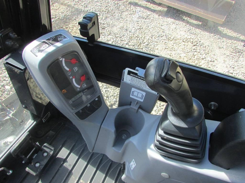 Miniexcavadora Kubota KX 019-4: foto 7