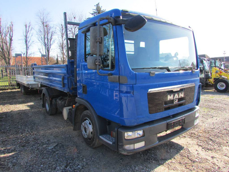 MAN TGL 8.150 / 16.000 EUR - Camión volquete: foto 1 MAN TGL 8.150 / 16.000 EUR - Camión volquete: foto 1