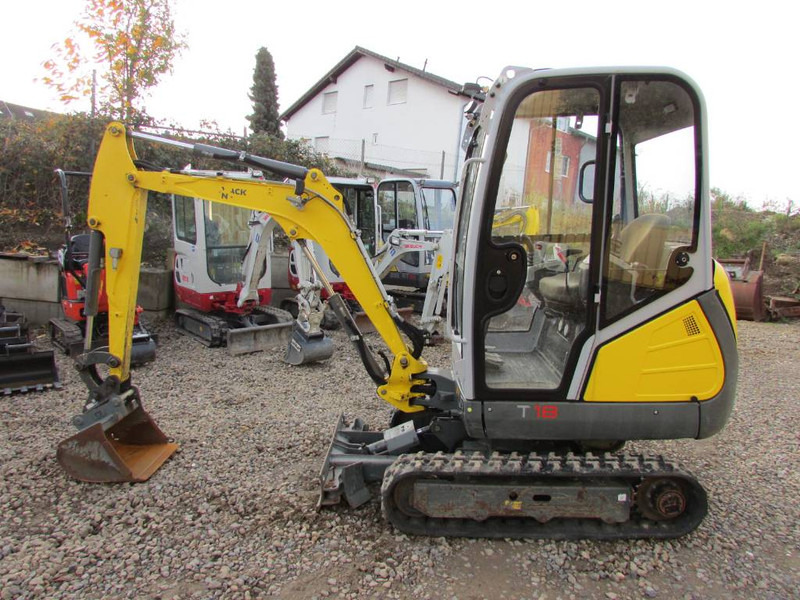 WACKER NEUSON ET 18 Minibagger 19.000 EUR - Miniexcavadora: foto 1 WACKER NEUSON ET 18 Minibagger 19.000 EUR - Miniexcavadora: foto 1