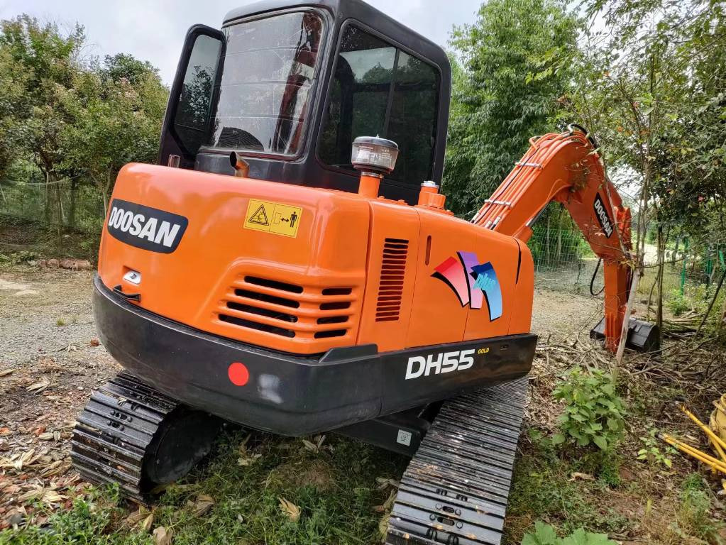 Doosan DH 55 - Miniexcavadora: foto 3 Doosan DH 55 - Miniexcavadora: foto 3