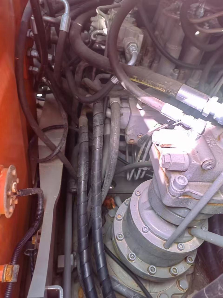 HITACHI ZX120 - Excavadora de cadenas: foto 5 HITACHI ZX120 - Excavadora de cadenas: foto 5