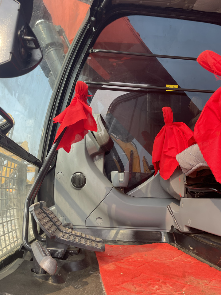 HITACHI ZX240 - Excavadora de cadenas: foto 5 HITACHI ZX240 - Excavadora de cadenas: foto 5