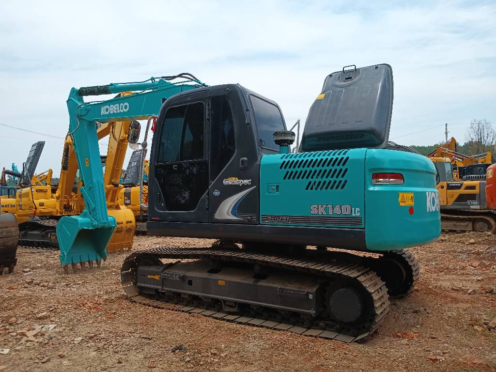 KOBELCO SK140 - Excavadora de cadenas: foto 4 KOBELCO SK140 - Excavadora de cadenas: foto 4
