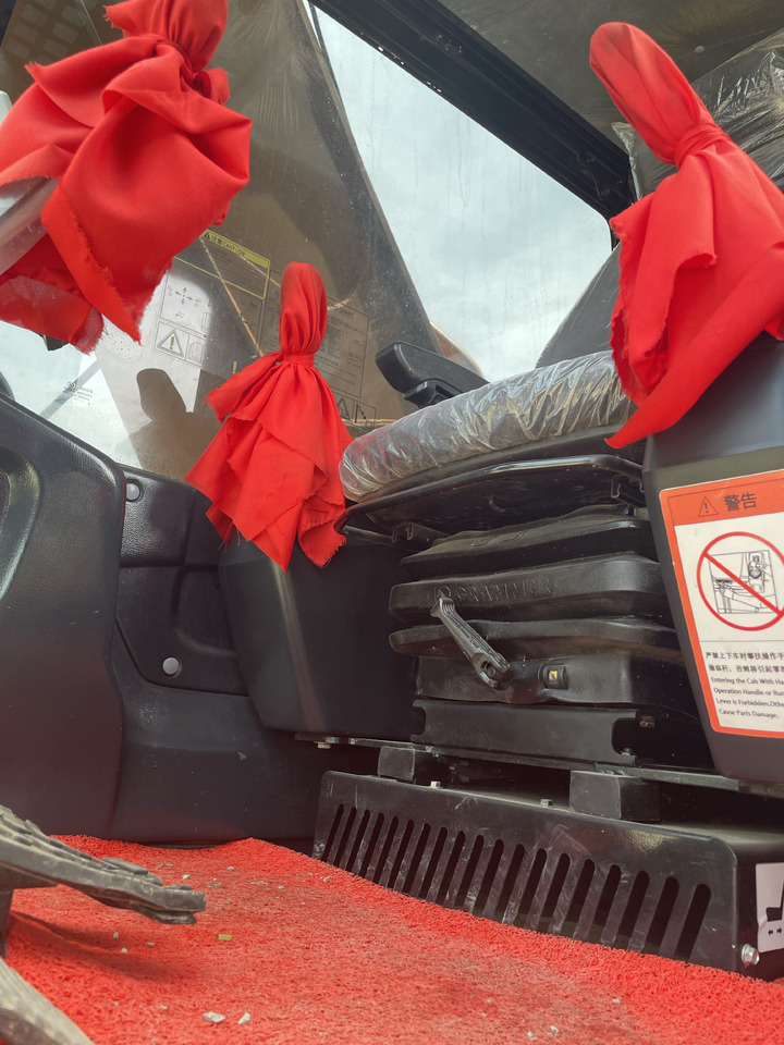 SANY SY365H - Excavadora de cadenas: foto 5 SANY SY365H - Excavadora de cadenas: foto 5