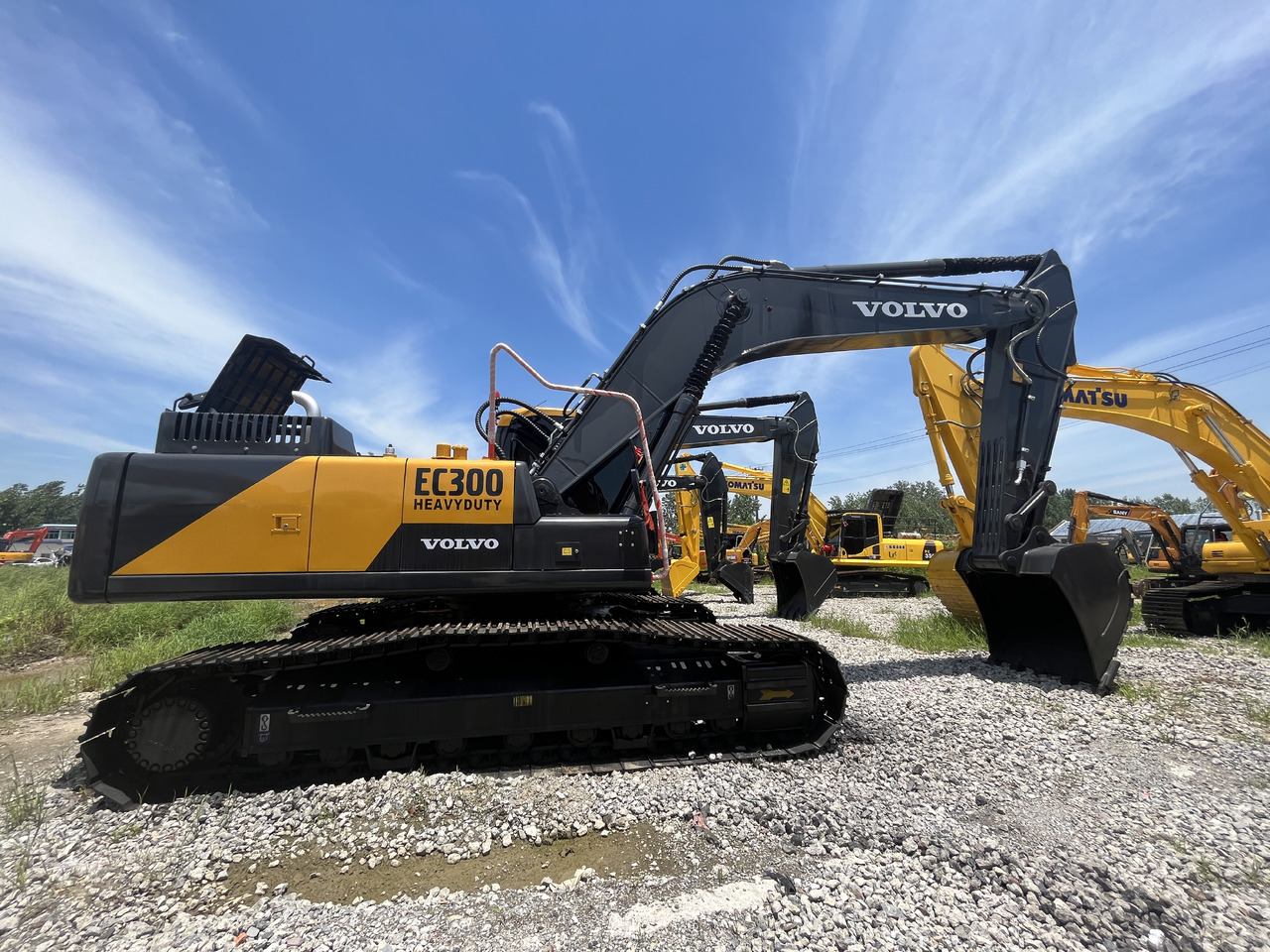 Volvo EC300DL - Excavadora de cadenas: foto 1 Volvo EC300DL - Excavadora de cadenas: foto 1