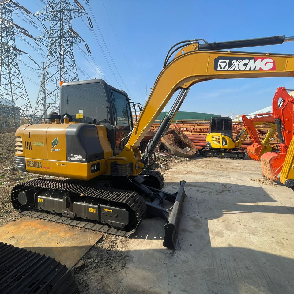 XCMG XE60DA - Miniexcavadora: foto 3 XCMG XE60DA - Miniexcavadora: foto 3