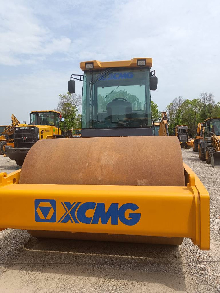 Compactador XCMG XS 263J: foto 6