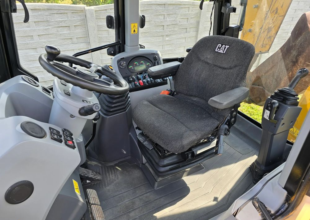 Caterpillar - Retroexcavadora: foto 3 Caterpillar - Retroexcavadora: foto 3