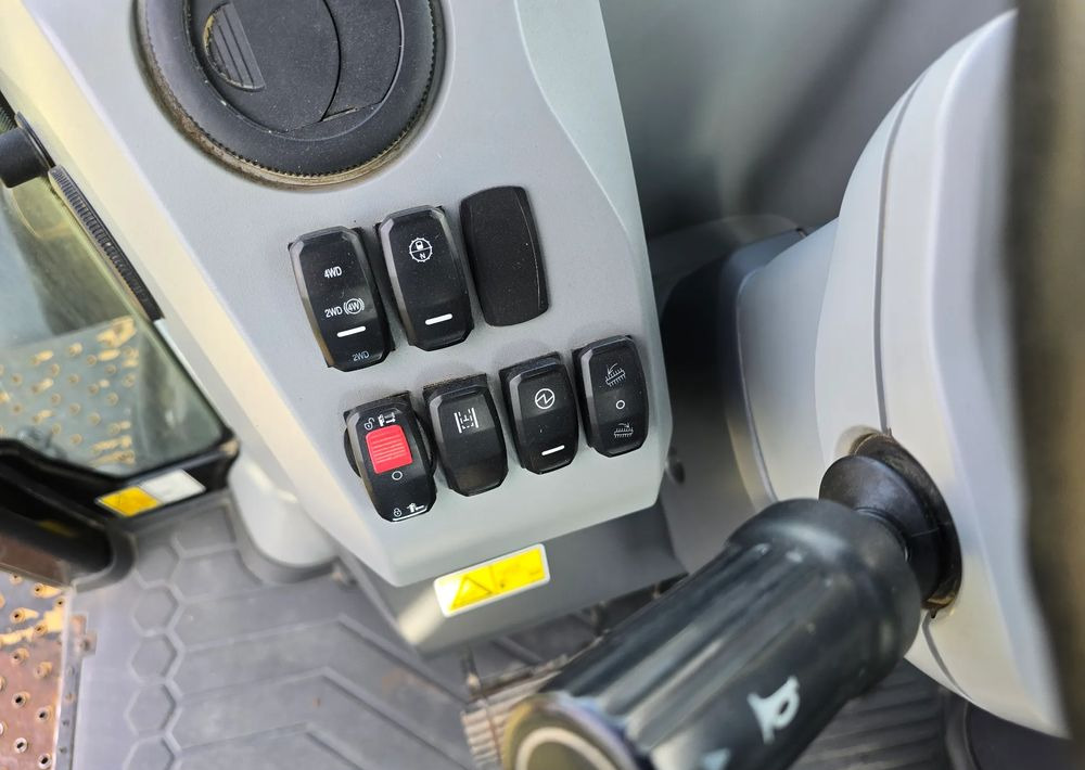 Caterpillar - Retroexcavadora: foto 5 Caterpillar - Retroexcavadora: foto 5