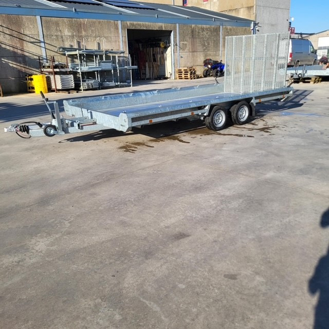 HULCO TERRAX-2 - Remolque góndola rebajadas: foto 1 HULCO TERRAX-2 - Remolque góndola rebajadas: foto 1