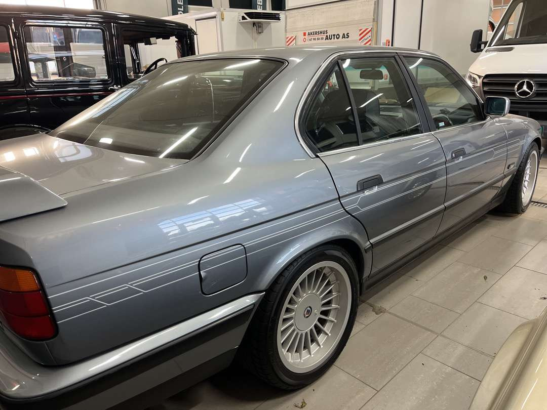 1992 BMW Alpina B10 3,5 - ny minstepris - Coche: foto 2 1992 BMW Alpina B10 3,5 - ny minstepris - Coche: foto 2