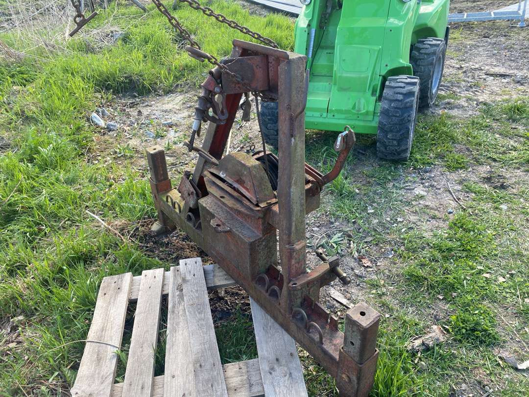 Vinsj til traktor - Implemento para Maquinaria de construcción: foto 2 Vinsj til traktor - Implemento para Maquinaria de construcción: foto 2