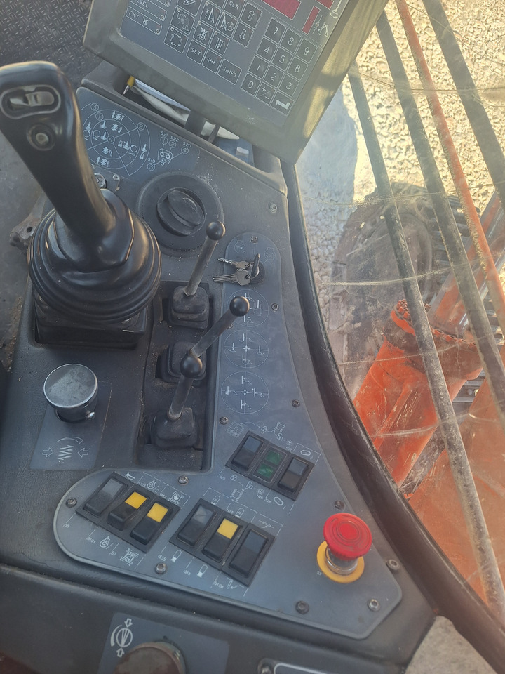 TAMROCK Pantera 1100 - Perforadora: foto 2 TAMROCK Pantera 1100 - Perforadora: foto 2