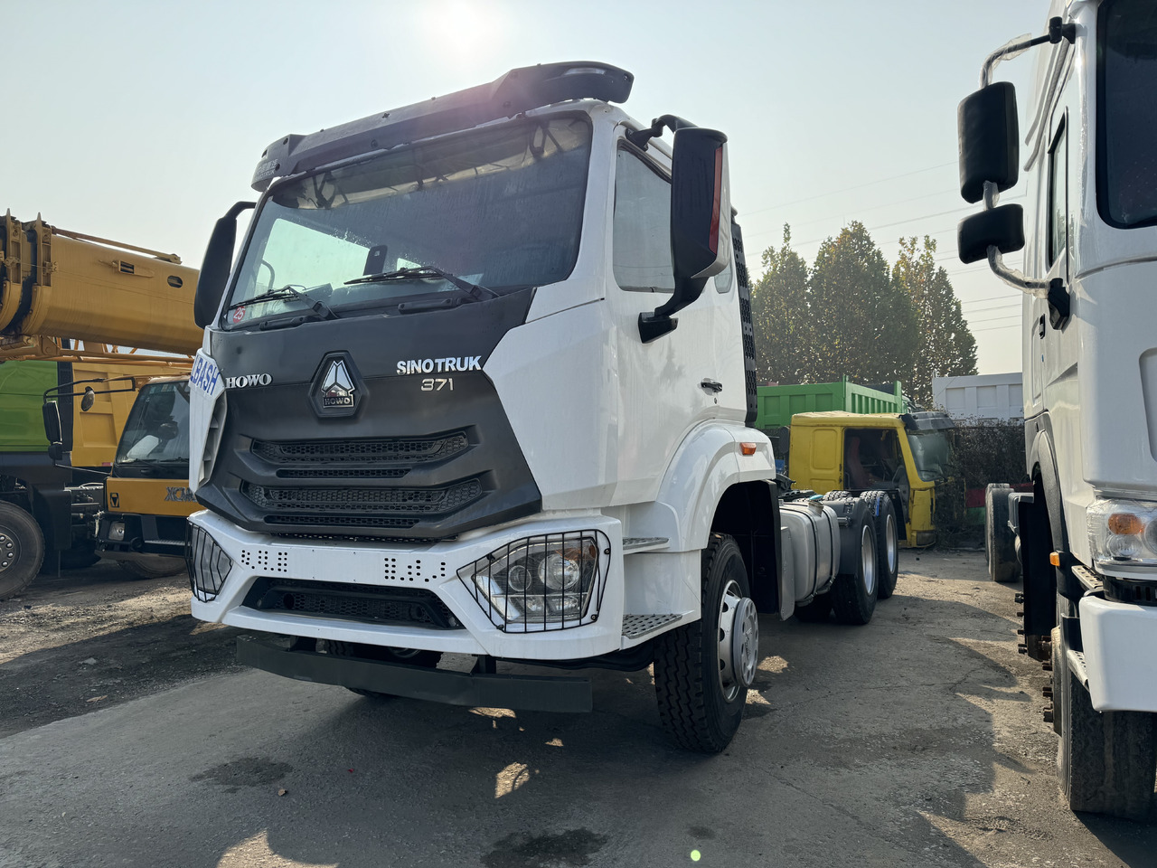 SINOTRUCK HOWO  - Cabeza tractora: foto 2 SINOTRUCK HOWO  - Cabeza tractora: foto 2